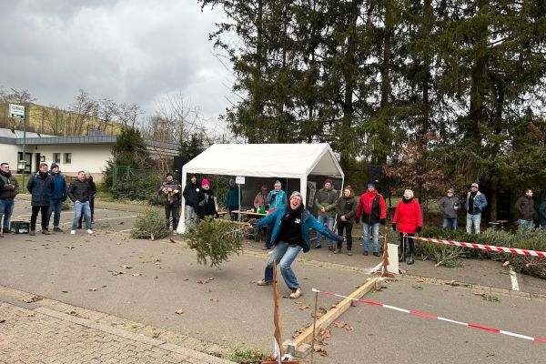 mickus-schleudertEAEFF1D4-6B3F-C747-5DAA-FF3012634751.jpg